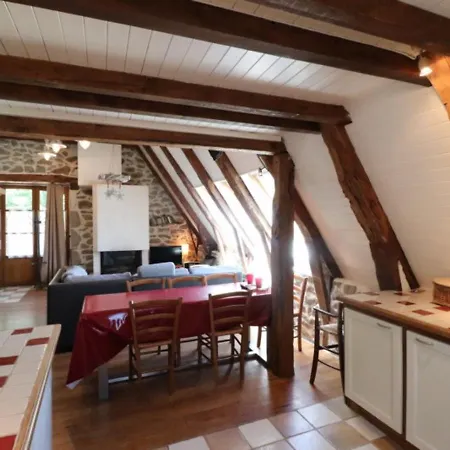 Maison De Caractere A - 4 Pers, Bbq, Cheminee, Jardin, Station Proche - Fr-1-742-140 Holiday home